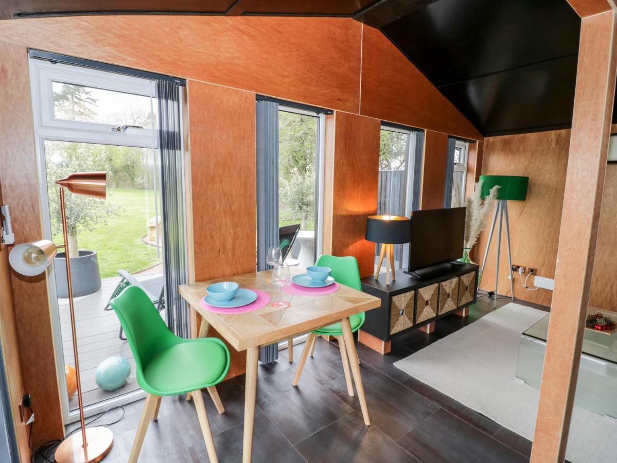 The Tractor Shed Villa Worcester Ngoại thất bức ảnh